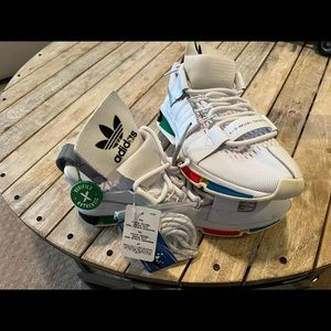 Adidas twinstrike oyster holdings. Brand new with tags. Size 11.5. No box.